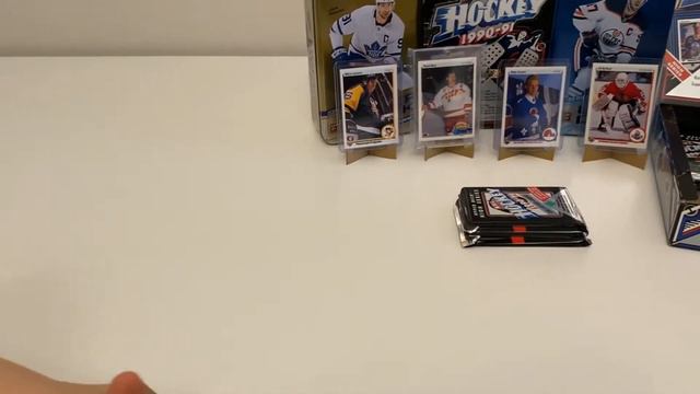 Upper Deck 90/91 Box break Part 5 - Throwback Thursday Episode #5 смотреть онлайн