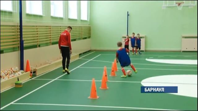 Сегодня в краевой столице открылась новая школа смотреть онлайн