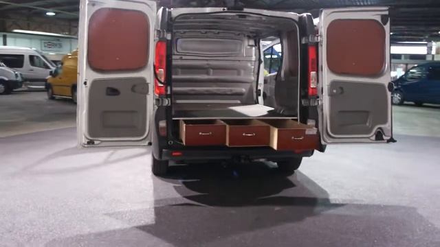 Renault Trafic 2.0 DCI 84KW L1 H1 AIRCO смотреть онлайн