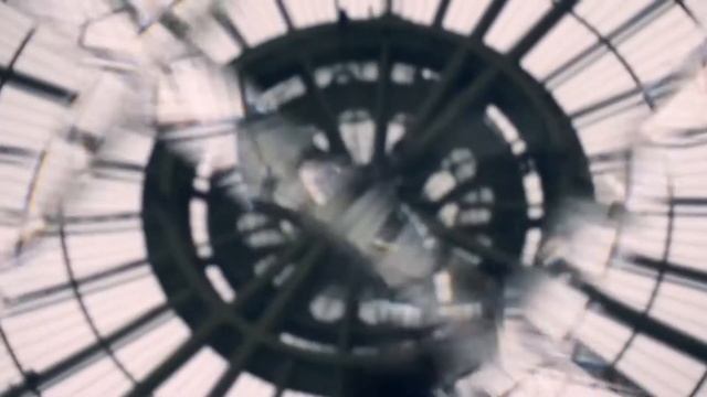 5 САМЫХ ДОРОГИХ БРЕНДОВ ОДЕЖДЫ / PRADA, D&G, CHANEL, LOUIS VUITTON, GUCCI смотреть онлайн