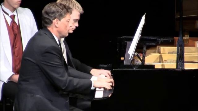 Schubert Fantasia in F Minor, D. 940 - David Glen Hatch & Ammon Bratt смотреть онлайн