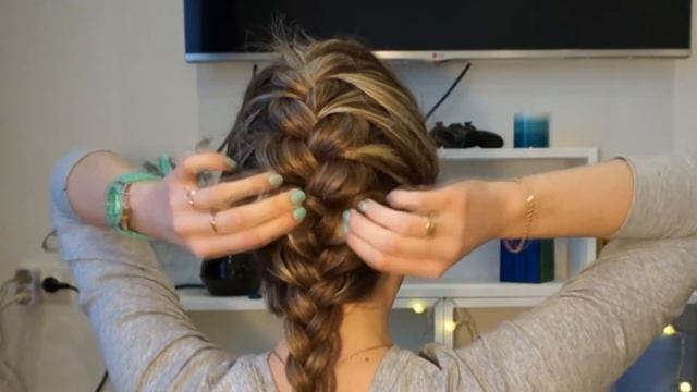 Как сделать объемной французскую косу ♥ Big French Braid Tutorial смотреть онлайн