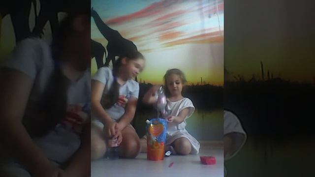 Интересно! Пьем мыло, пьем с соски ??и открываем капсулу для ... смотреть онлайн
