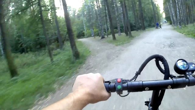 Электросамокат. Как поменять батарейку из брелка? смотреть онлайн