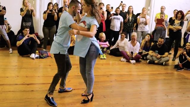 DON KIKAS - Numa Boa / Semba Dance by Miguel & Susana смотреть онлайн