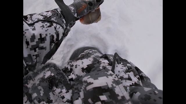 Вот это удары!!! Огромный окунь на озере Ендра!!! Часть 3 (Рыбалка в ХМАО) 20.12.2019 смотреть онлайн