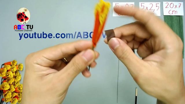 ABC TV | How To Make Bomarea Fiesta Paper Flower From Crepe Paper - Craft Tutorial смотреть онлайн