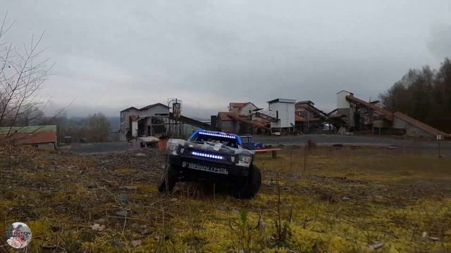 Super Baja REY 2.0 Im Stöffel Park Lost Places RC Trophy Truck 1/6 8S Brushless Jumps Drift And Mor
