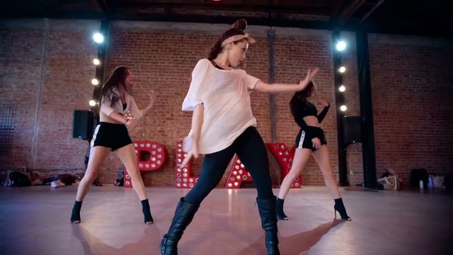 bad guy - Billie Eilish - Choreography by Marissa Heart | Heartbreak Heels смотреть онлайн