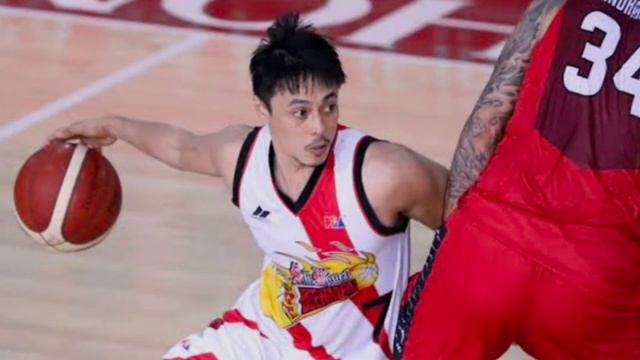 PBA UPDATES: MAGNOLIA HOTSHOTS LAGI NAAGAWAN NG MGA PLAYERS NG GINEBRA AT SMB! смотреть онлайн