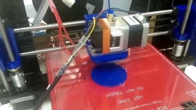 3D принтер Компьютерной Академии Шаг в работе! смотреть онлайн