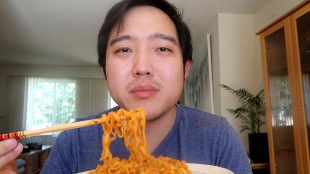 Samyang Carbonara Buldak Ramen | Cooking with DaBoki смотреть онлайн
