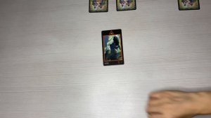 Мой знакомый: что думает обо мне? Что у него в голове на счет меня? Расклад Таро.