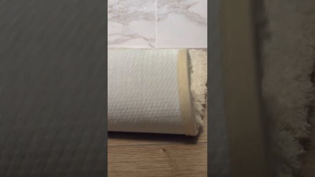 Мягкий, пушистый коврик для ванной с высоким ворсом смотреть онлайн
