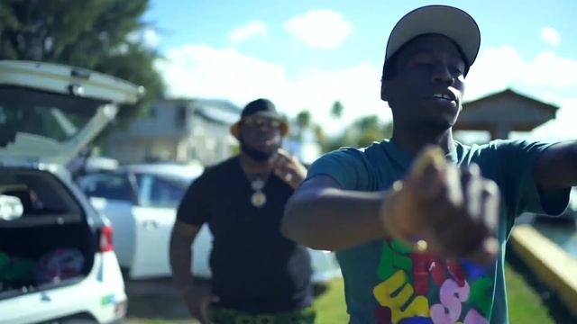 Shawny Binladen - So Fresh So Clean (ShotBy -@uselessfilms) (ProdBy- @sliickszn)