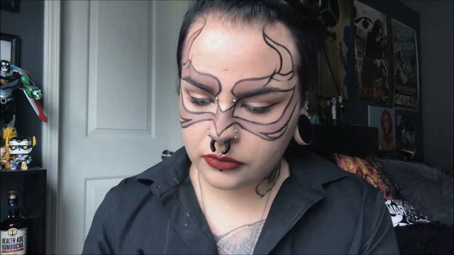 The Emperor's New Clothes Inspired Makeup смотреть онлайн