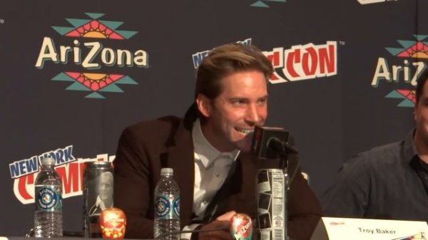 Troy Baker recites Joker's Killing Joke monologue - NYCC 2013