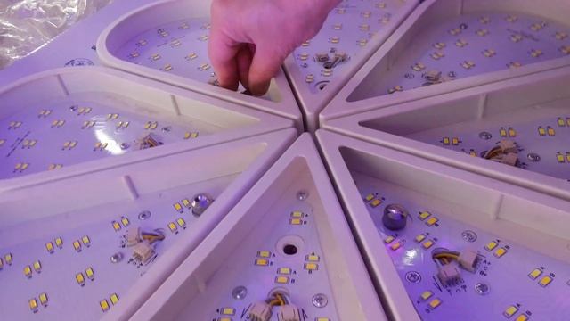 КАК СОБРАТЬ СВЕТОДИОДНЫЙ LED СВЕТИЛЬНИК ЦВЕТОК! смотреть онлайн
