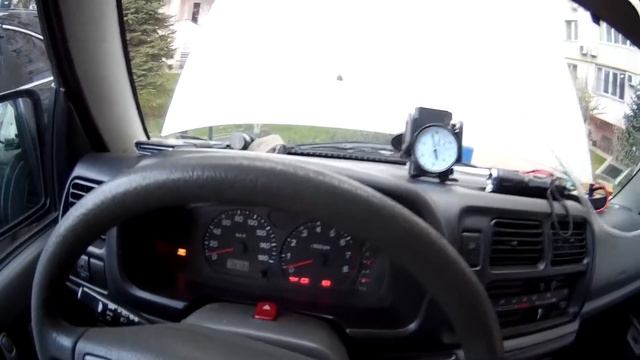 5.1 Проверка наличия вакуума на входе датчика вакуума Suzuki Jimny через тройник смотреть онлайн