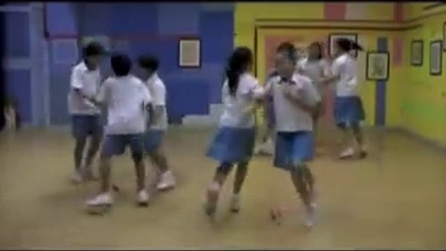 Chicken Dance Music.mpg