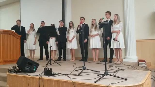 Посмотри милий друг в Небеса!!! смотреть онлайн