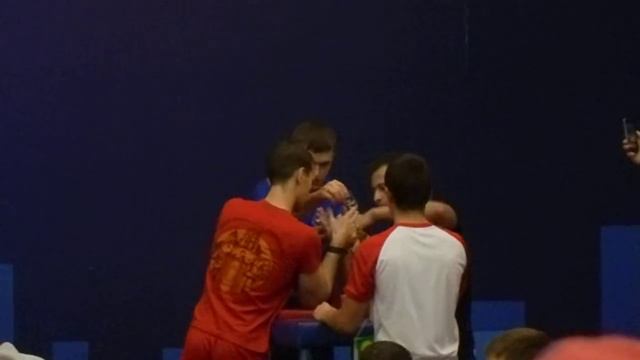 Чемпионат Краснодарского края по армспорту 2015 Новиков Демченко 65 кг левая смотреть онлайн