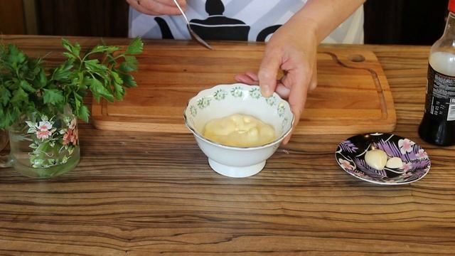 Картофель дольками в духовке. Картошка по - деревенски. Рецепт чесночного соуса. смотреть онлайн