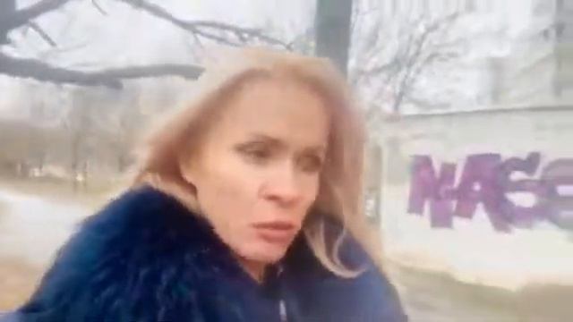 Мария Пономаренко #Барнаул Полицаи с цепи сорвались смотреть онлайн