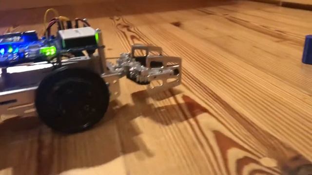 Parallax Gripper Sneak Peek смотреть онлайн