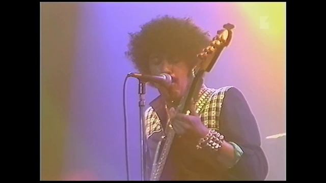 Thin Lizzy -FULL CONCERT (-83 Regal Theater) VHS JVC HR-J638 DMR-ES10 HP 789 SkyHawk PCI-e captureH смотреть онлайн