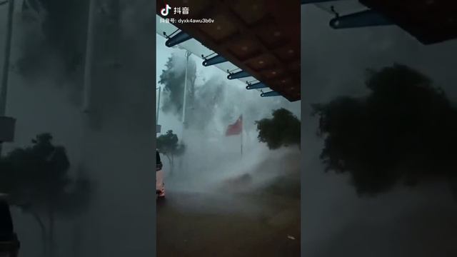 МОЩНЫЙ УРАГАН В КИТАЕ|19.04.2024