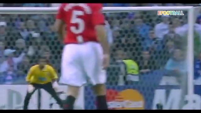 الهدف الخرااافي🔥😱 لي رونالدو عام 2009 في الواقع ولعبة efootball 24 /تقرب خيالي 🔥🤯 смотреть онлайн