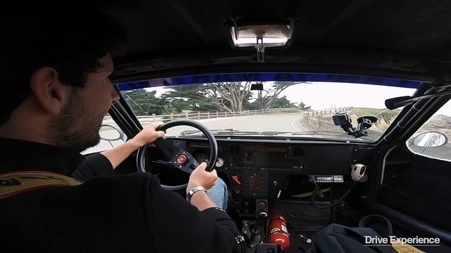 Com'è guidare una vera Lancia 037 Gr.B ex Ufficiale? - Davide Cironi Drive Experience (SUBS) смотреть онлайн