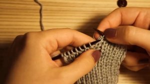 Петля для пуговицы спицами на резинке 1х1