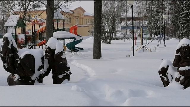 Фото сюжеты в феврале. г. Карачев 2021г. Съёмка на телефон Honor 9c. смотреть онлайн