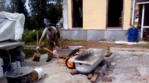 ЗАЛИВКА ПЛОЩАДКИ БЕТОНОМ!!! САМЫЙ БЫСТРЫЙ СПОСОБ!!! СВОИМИ РУКАМИ!!!!!!!