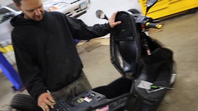 The best muffler for a 50cc moped or scooter for one reason смотреть онлайн
