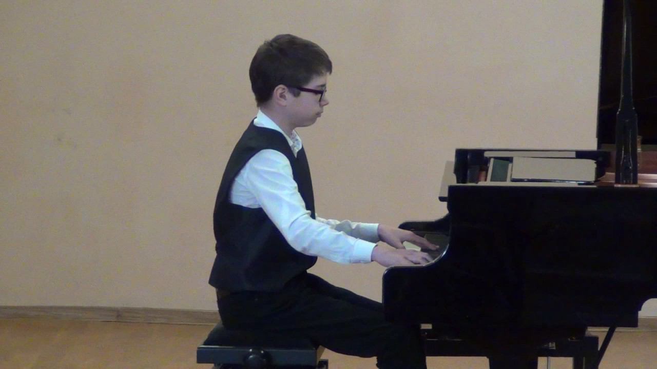 Ф. Шопен, Вальс № 7 До-диез минор / Chopin, Waltz in c sharp minor # 7, Op.64 No.2 смотреть онлайн