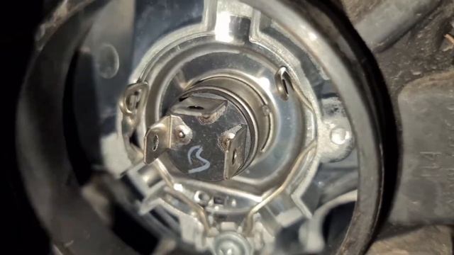 how to change high beam | main dipped bulb on Nissan NV200 Part 2 #headlight