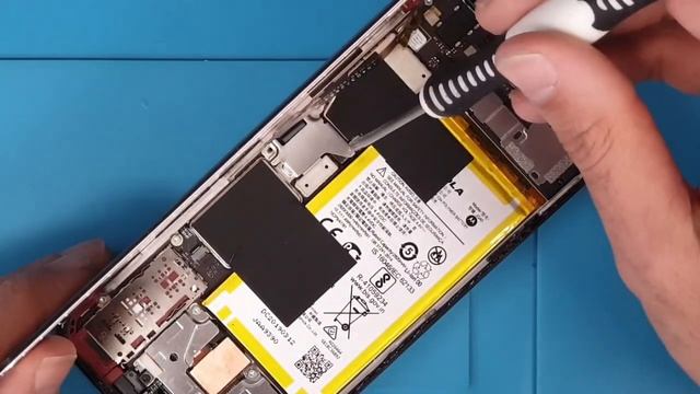 Motorola Moto G7 / G7 Plus Screen Replacement  XT1962  XT1965