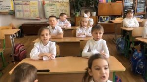 Поздравление папам с 23 февраля от 1-го класса