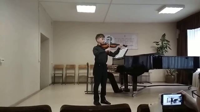 Солист Георгий Вареник 10 лет .Серенада Ш. Берио смотреть онлайн