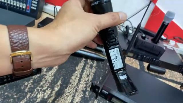Micro xịn tiếp tục về nhiều, những loại micro cao cấp đẳng cấp của sennheiser và shure 0946734646 смотреть онлайн