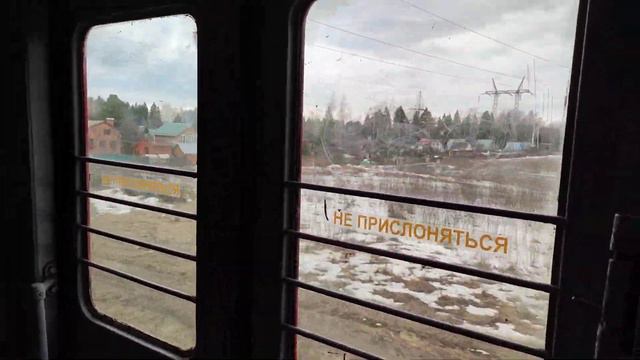 Электропоезд ЭД4М, звук разгона, и весна за окном. смотреть онлайн