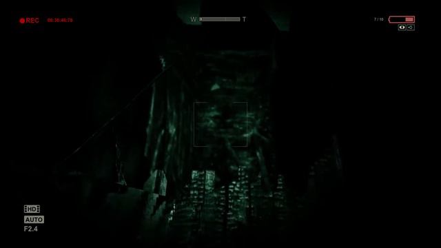 Outlast - Find a way to the third floor смотреть онлайн