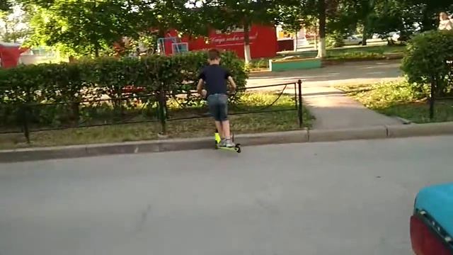 Играем в геймов скут, на самакате. смотреть онлайн