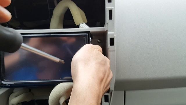 Nissan Leaf navigation dismantle instruction смотреть онлайн