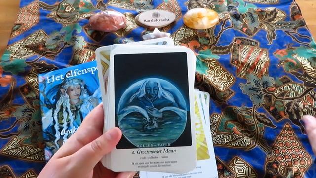 Favorite Books, Crystals, Tarot and Oracle Decks of October 2021 смотреть онлайн