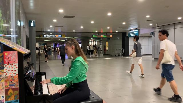 I played SADNESS AND SORROW (from NARUTO) on piano in public! смотреть онлайн