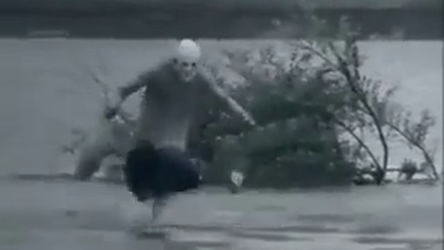 Как я научился банихопить в cs:go смотреть онлайн